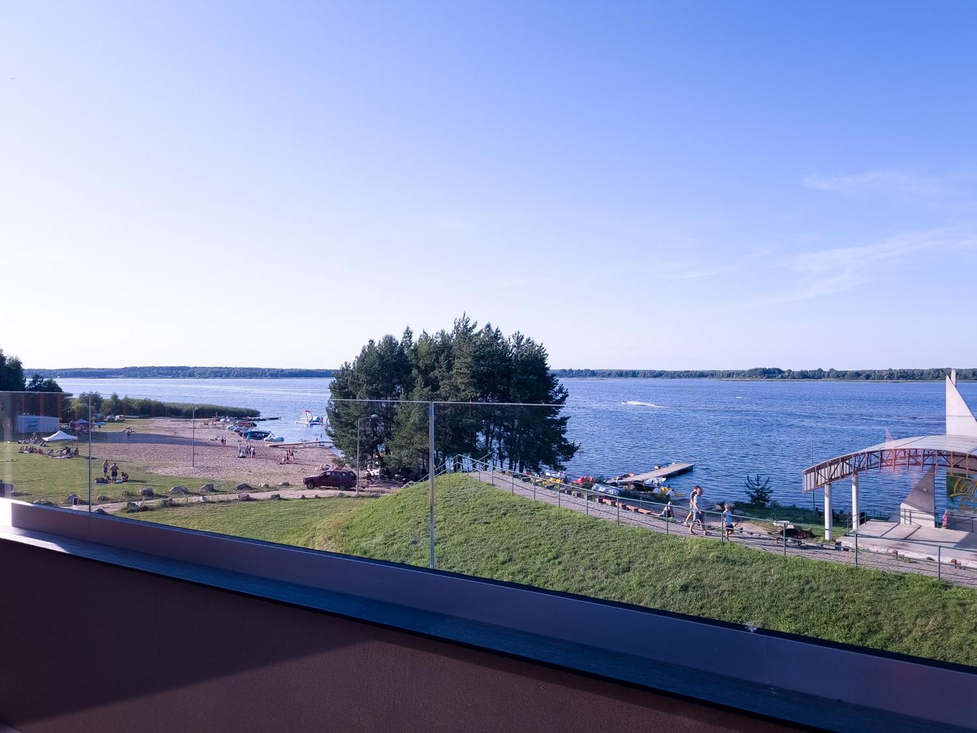 LukaŻubr Nad Zalewem公寓 外观 照片