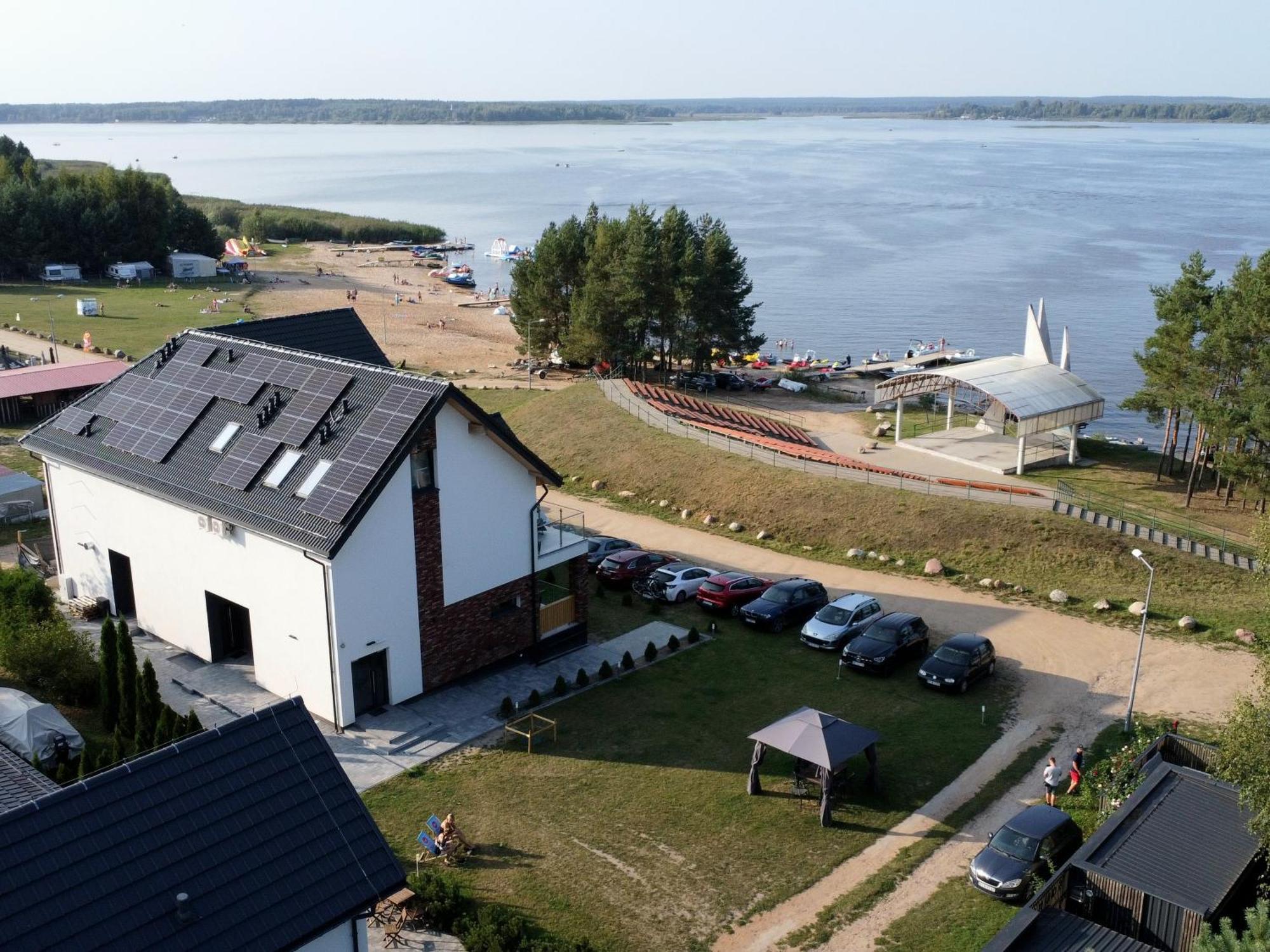 LukaŻubr Nad Zalewem公寓 外观 照片